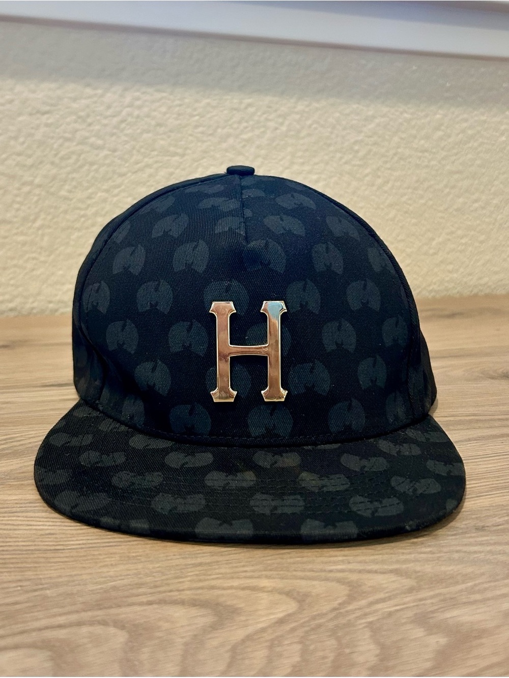 HUF Wu-Tang Clan Limited Hat Baseball Cap With Gold H RARE